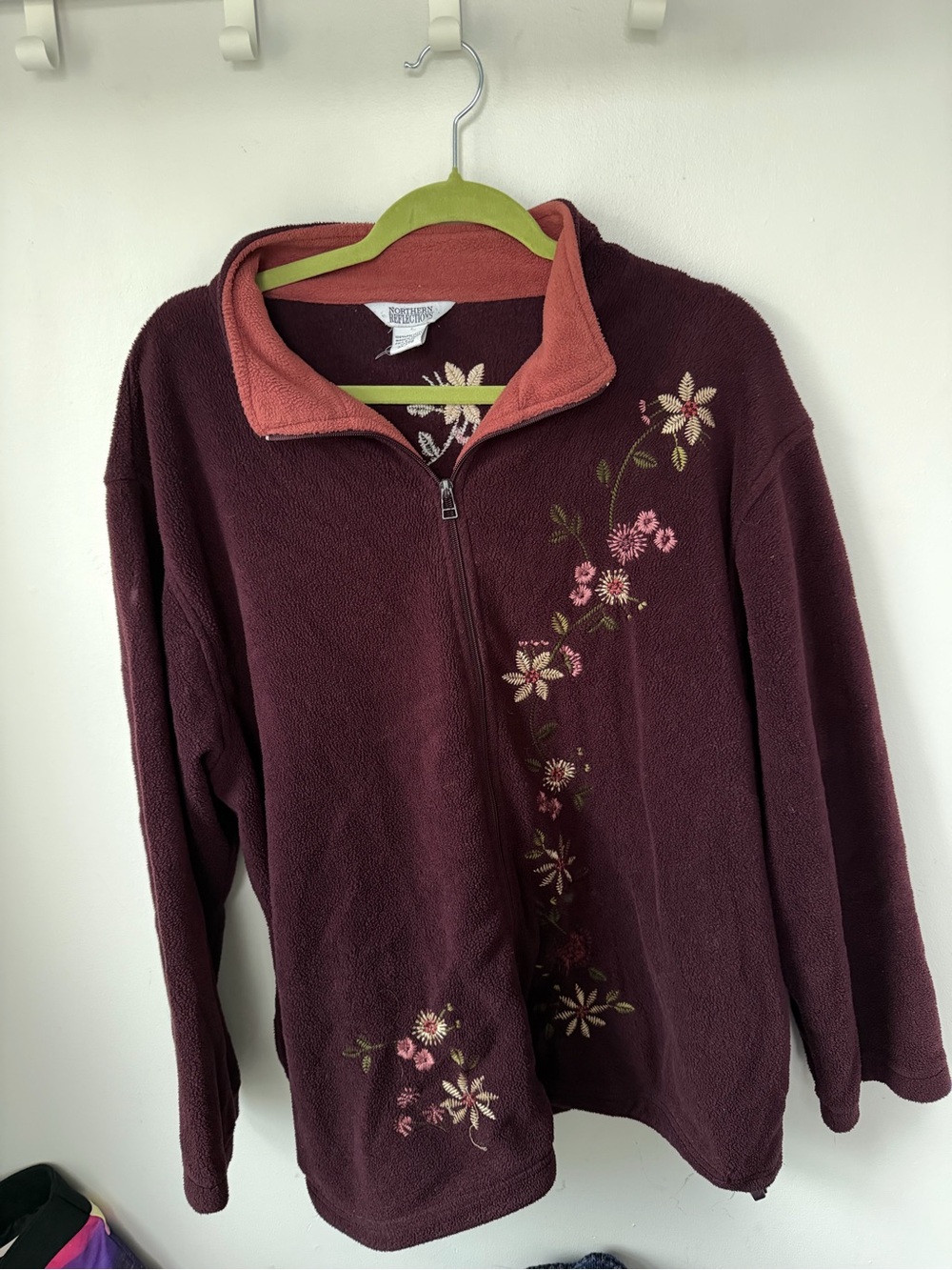 Northern Reflections Burgundy and Rust Fleece Jacket